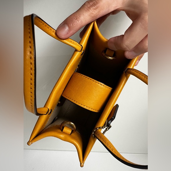 Coach Mini Cashin Tote - Picture 6 of 9